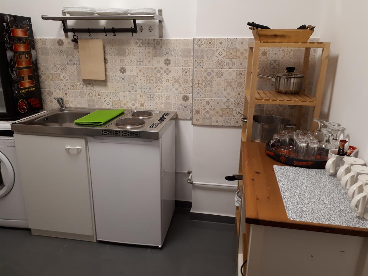 Kertvarosi Apartman II Tiszaújváros Buitenkant foto